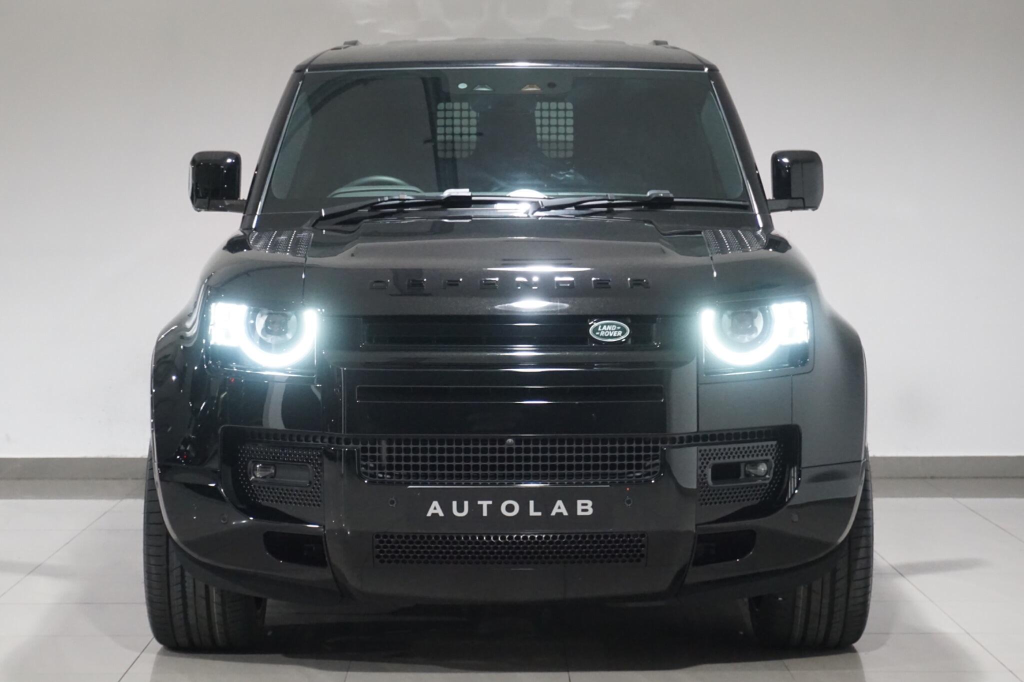 Land Rover Defender 110 3.0 D350 MHEV X-Dynamic HSE Hard Top SUV Auto 4WD MWB Euro 6 (s/s) 5dr